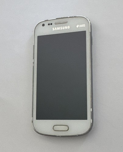Samsung galaxy duos s7562 - s, gt-s7562